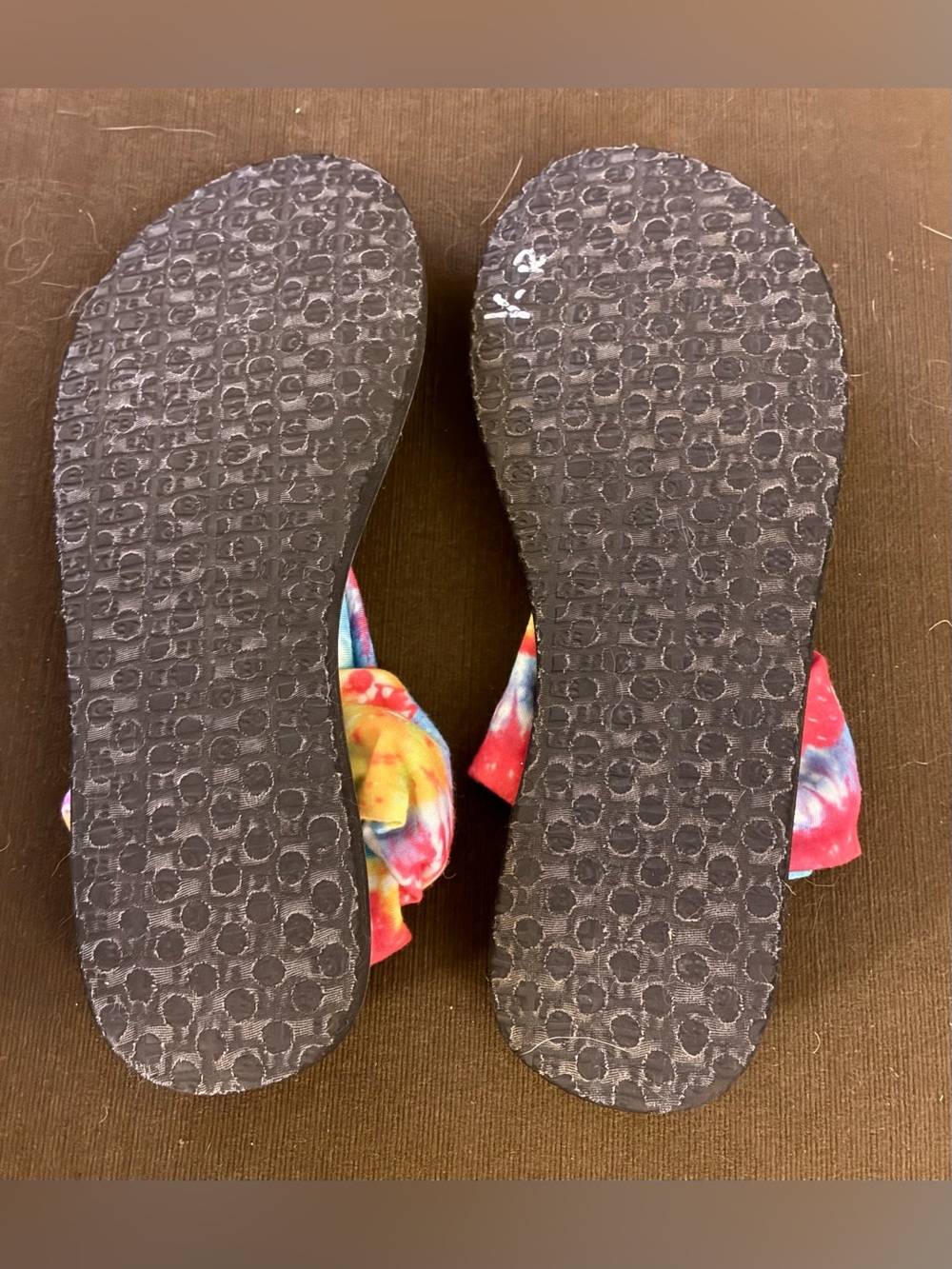 Sanuk "Yoga Sling 2" Rainbow Tie-Dye Sandals Comfort Boho Hippie Deadhead EUC 9 - Picture 6 of 6